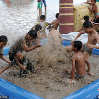 �㽭��ɽ�ڰ˽캣��񻶽ڿ�Ļ