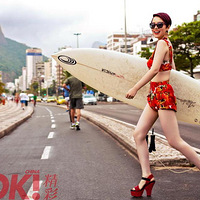 ����ͻ�Ƴ߶�����Ӿװ��־��Ƭ