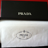 �Ա������PRADAǮ�����յ�֮����־�ϲ��~~