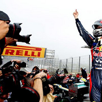 Ӣ����Ϻ�ţF1�����ٴζ��~���ϳ������ݴ���˫������