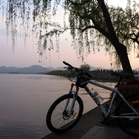 ���������Ҳ���ǽݰ��أ������ֻ����գ��ľ�̬������Ҫ