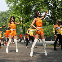 ӿ��㳡�������˶�