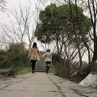 ���������米������, �ұ�վ������ǰ������ȫ���硣