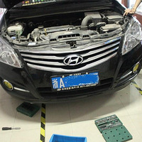 �ö���װ͸��������ƣ�LED����+��ħ��