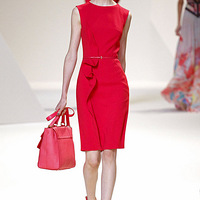 ����һ�̣�T̨���ͣ����ε�-----û�����ף�ֻ�и��ס�