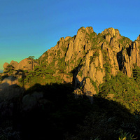 ��������ɽ����ȥ��ɽ��¶Ӫ��