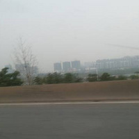 ũ�ҷ���  ���ߴ���һ����