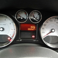 2012��3081.6L�ֶ�����2600�������