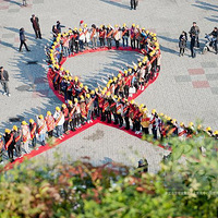 ���ǰ�λŮ��ѧ���Ͻ֡��԰�ֹ����