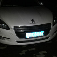 �˴�����Ƭ�����������б�Թ  ���ֳ�����ͼ��