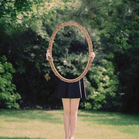 ��̾��Ӣ����Ů�辵���ġ������ա� ������ͼ