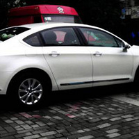 ���ص���ҵ������Ķ���ɫ�ʣ�������ˮҥ��