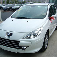 ��ɫСʨ���ó�ʵ�У���ӭ��ש