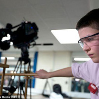 ��ͼ��Ӣ13��ѧ���ɹ���ɺ˾۱�ʵ�� ���Ƽ�¼