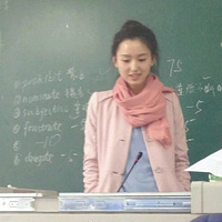 �Ĵ���Ů��ʦ����ʫʫ �崿�Ե�������