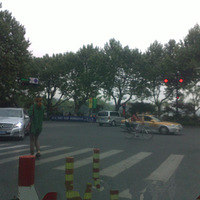 ɽ·뱣m··ڵĵͷͼ