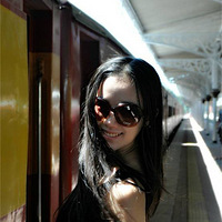 �й��Ĵ�ѧ��У�� Ʒѧ�������������� 