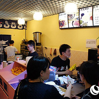 ����˶ʿ����һ�������׷۵�