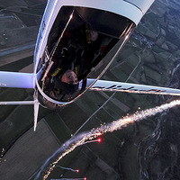 Ӣ������Ա����ץ�ĵ���������(������ͼ)