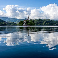 Զ��˹�������ǵ���֮��