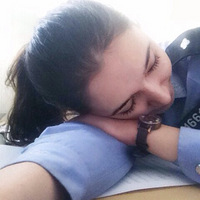 �½�����ǰ����Ů�ؾ��ߺ� ���ѣ�����ð��