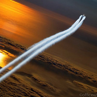 �����Ͼ�����ѵİ칫�ҡ�������Ա��ʻ��