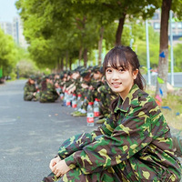 ����ѵŮ�������ع�   �𱬾�ѵ��