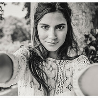 Laurent Nivalle ��һ�鸴�Źŵ��ʱ����Ӱ