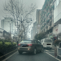 ��ɽ·��ͣ��������