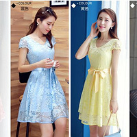 ���Ϻ������ڸߵ���˿������ȹ�������Ů��