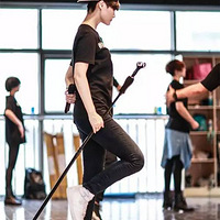 �ڰ׻Ҵ��䣬��˧���������