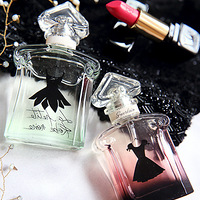 �Һ��ҵ��ļ�С��ȹ