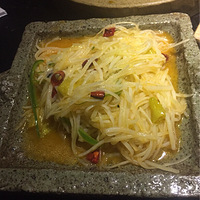 ��˵�ڱ���ѩ�ص����ϣ������ҳ�ȥ��������
