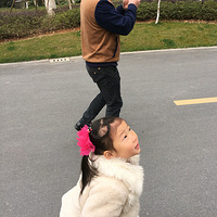 ��ɹ΢Ц��С��Ů��û