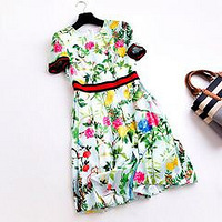 ���ռ�ŷ����ó��Ʒ�߶�ʱ��Ůװ