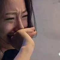 4���´�ŮӤ˯��ʱ���˸�������Ҳû���� ��ԭ��������˯��