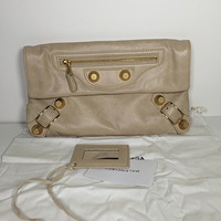 ��������μ�����ٰ�����