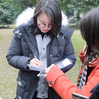 ��ѧ�������������Ů��԰�ۣ����ҿ��ܽ��˼ٵ�ѧУ��