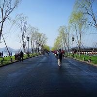 ��������Խ��Խ��