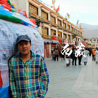 ����������