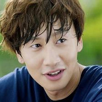 ��һ֧�����׷��һ��Ů����������·��