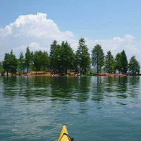 ǧ��������Ƥ��ͧ�����գ���һ��С�����