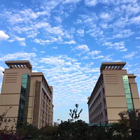 �ۣ�������һ��������ۼ�ĸ��С�����ɽ����