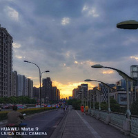 ���ֻ������Ƕ����˺ӡ�