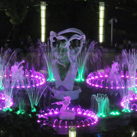 ���ֹ㳡������Ů��������Ȫ