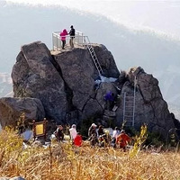 11��5�� ������ɫ �Ǹ�شɽʯ��Ⱥ �͹�β�Ͳݹ�Ŵ�