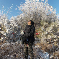 ���촩��ũ�ܾ���·������ѩ�����ɡ��ӻ�ѩ��Ŀǰ��4�ˡ�