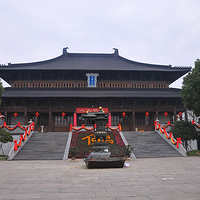 ���ʳ��������������ݣ����޹�˾��ף�������³���ʮ����