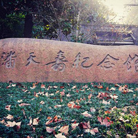 ���߱���