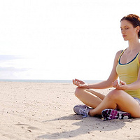 �����٤������ѵѧУ�ļҺã���������Ů��